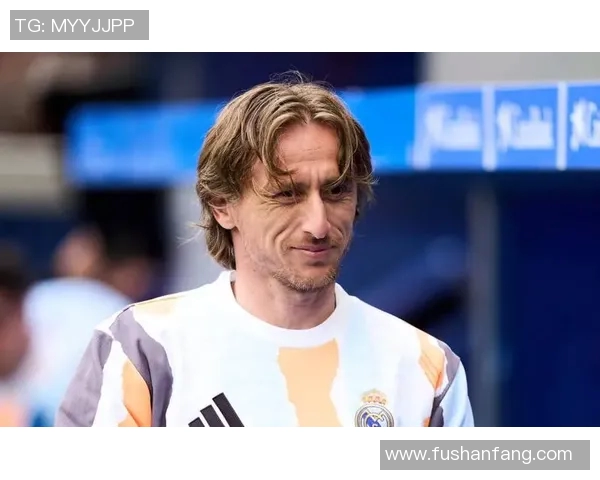 战术解析莫德里奇如何凭借节奏掌控力成为中场核心大师